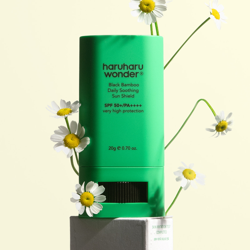 Haruharu WONDER - Black Bamboo Daily Soothing Sun Shield SPF50+ PA++++